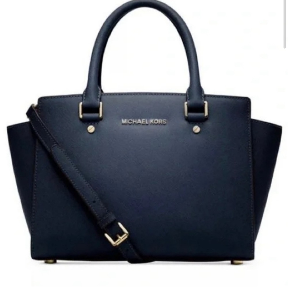 Michael Kors Selma Bag